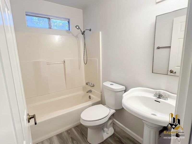 7733 Mary Lou Way - Photo 7 of 10