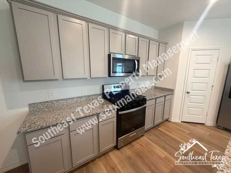 3320 Canvasback Dr - Photo 5 of 18