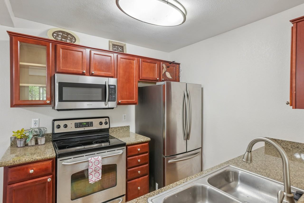 3383 Foxtail Ter #3383 - Photo 4 of 35