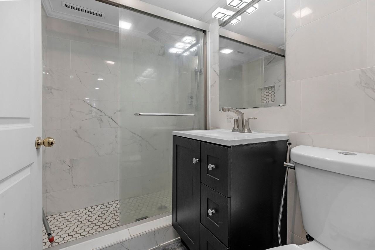 2431 Clydesdale Rd #NA - Photo 5 of 16