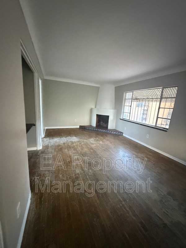 414 Pine St Se #3 - Photo 3 of 16
