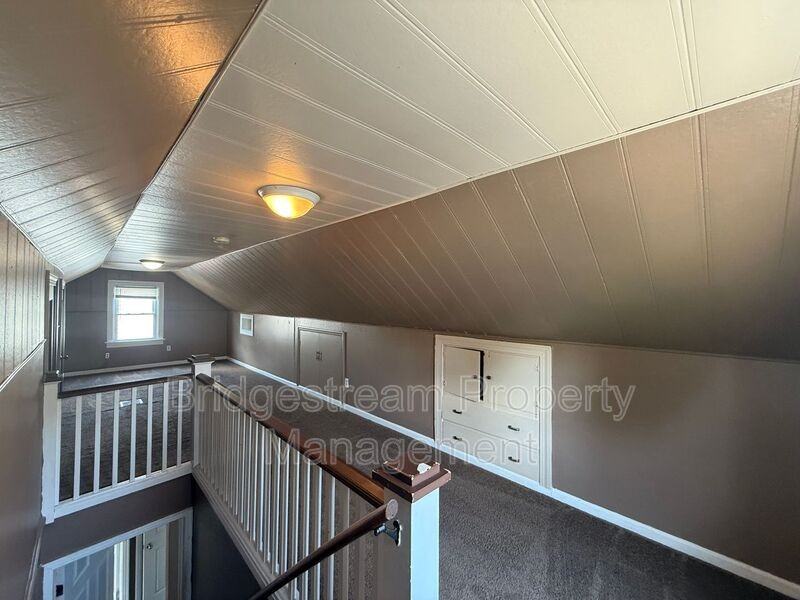 4040 Elliot Ave - Photo 6 of 12