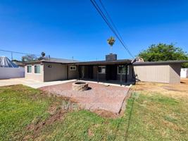 featured image of 640 Claydelle Ave