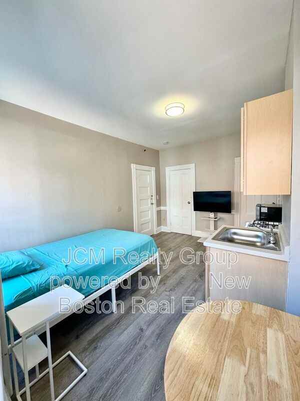 5 Union Ave #44PB - Photo 2 of 3