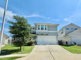 featured image of 10400 Alemoor Dr