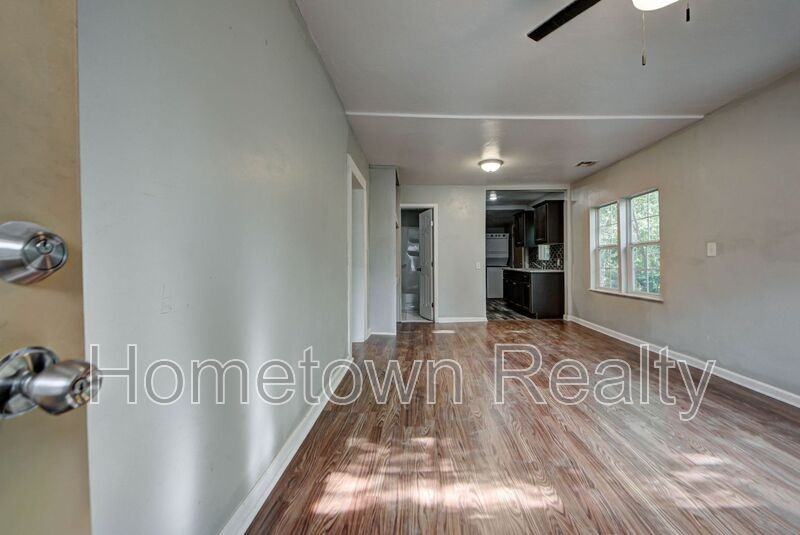 1801 E Madison St - Photo 6 of 35