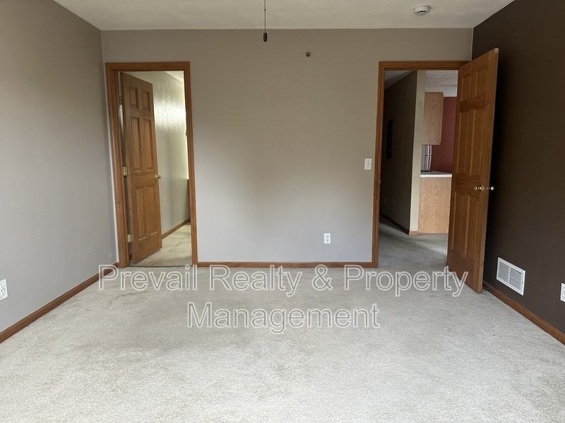 10190 Monarch Rd #1 - Photo 5 of 18