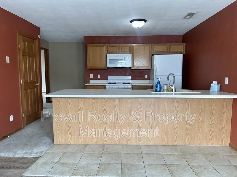 10190 Monarch Rd #1 - Photo 4 of 18