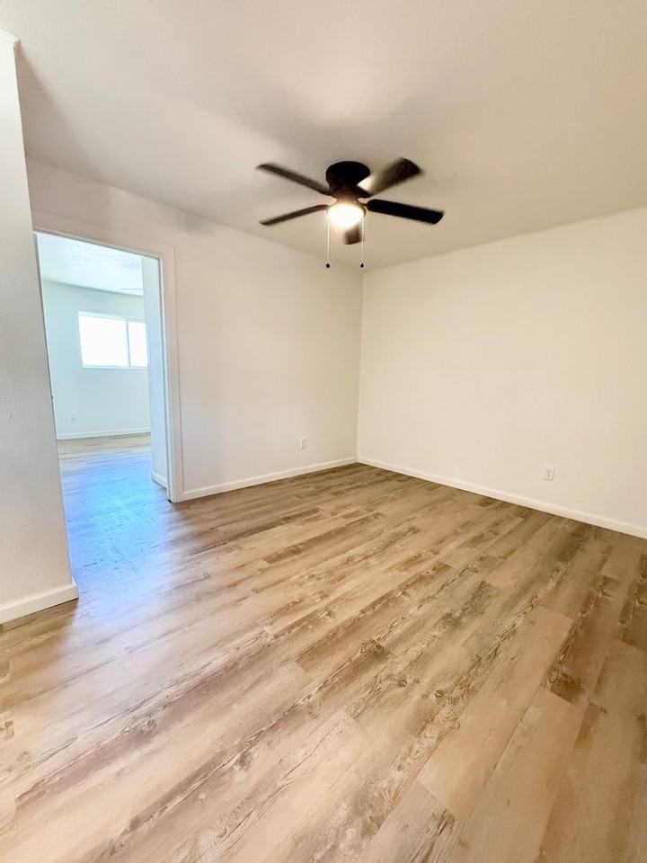 The Graduate Apartments - Photo 6 of 29
