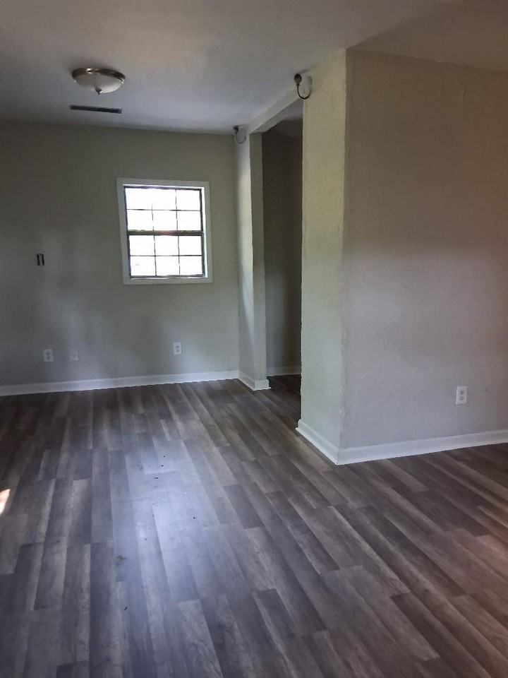1116 Potter Ave - Photo 7 of 13