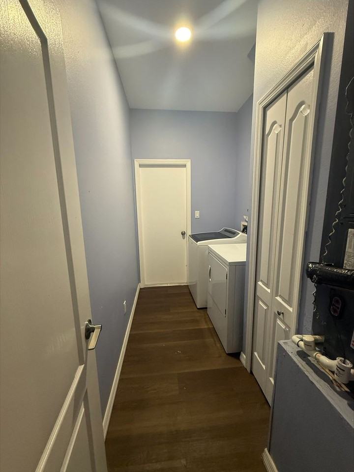 249 Emerson Dr Nw - Photo 5 of 9