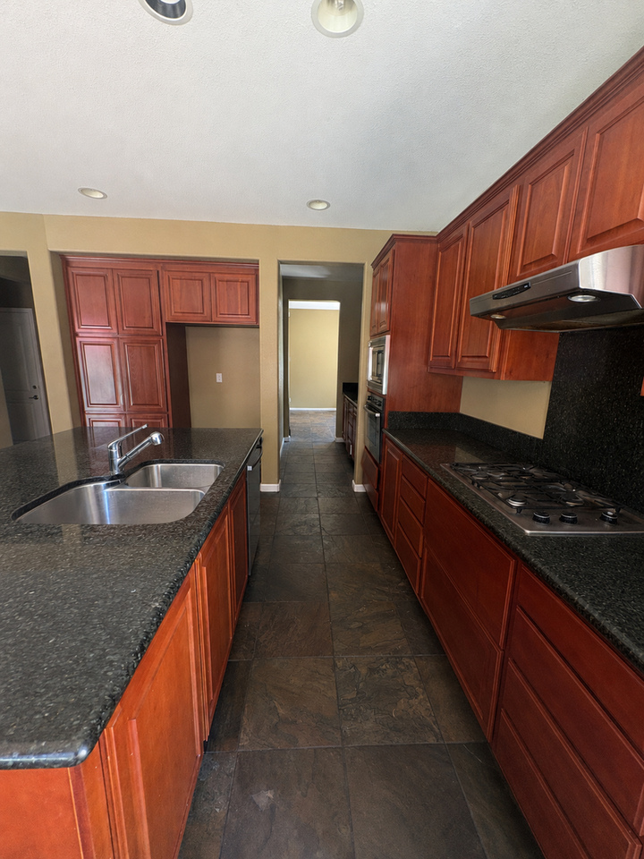 20401 Panoz Rd - Photo 2 of 19