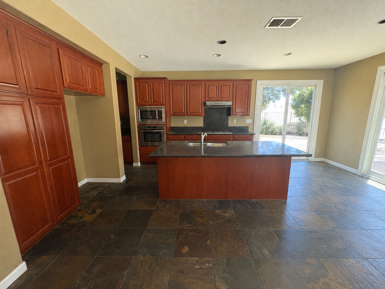 20401 Panoz Rd - Photo 3 of 19