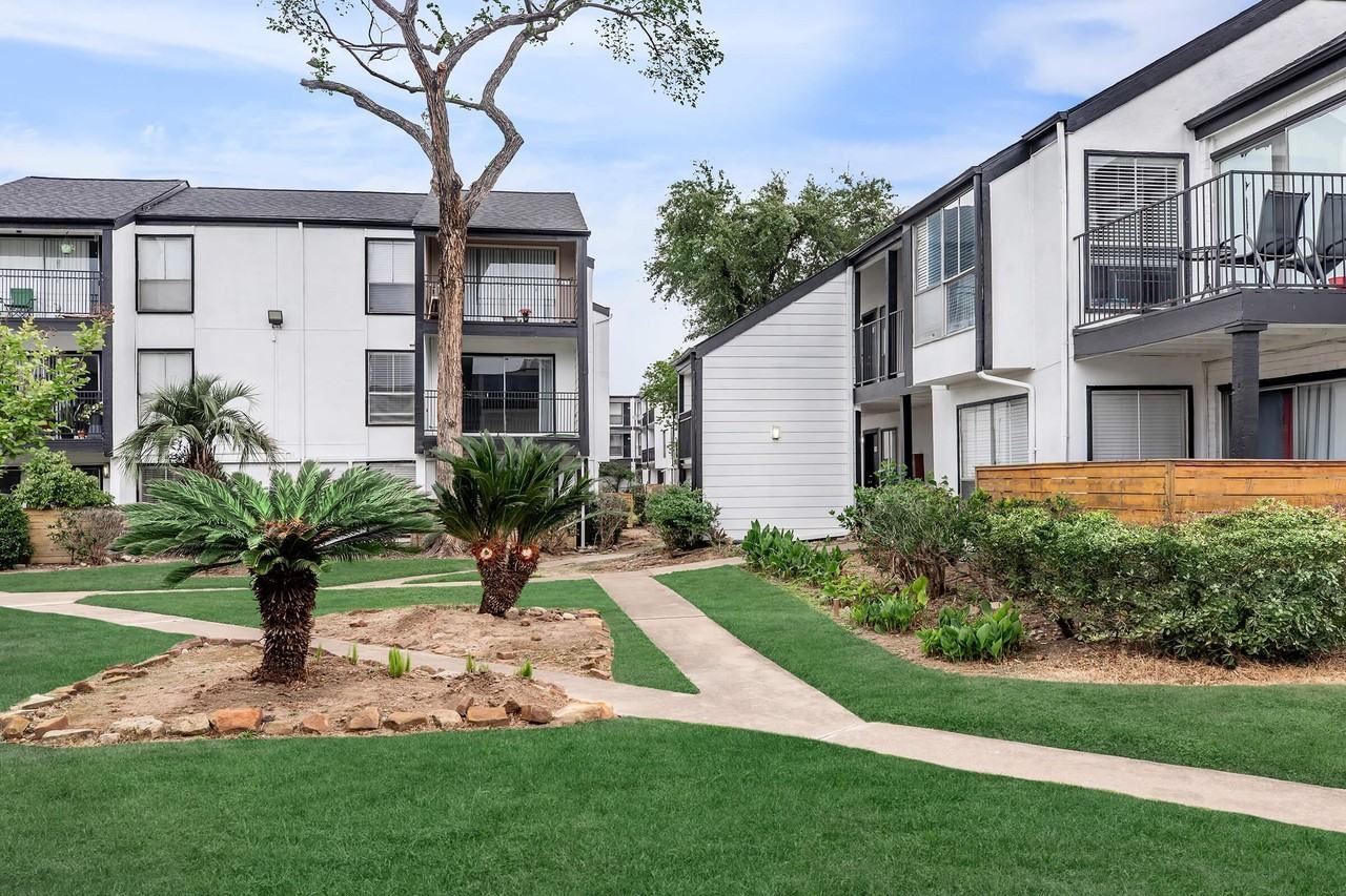 Bayou Park Apartments - Photo 2 of 56