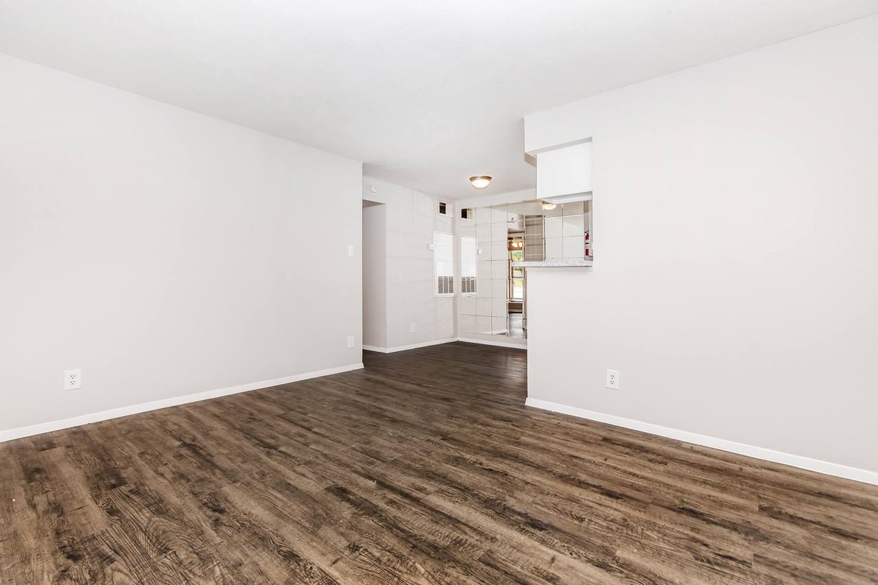 Candleridge Park Apartments - Photo 5 of 41