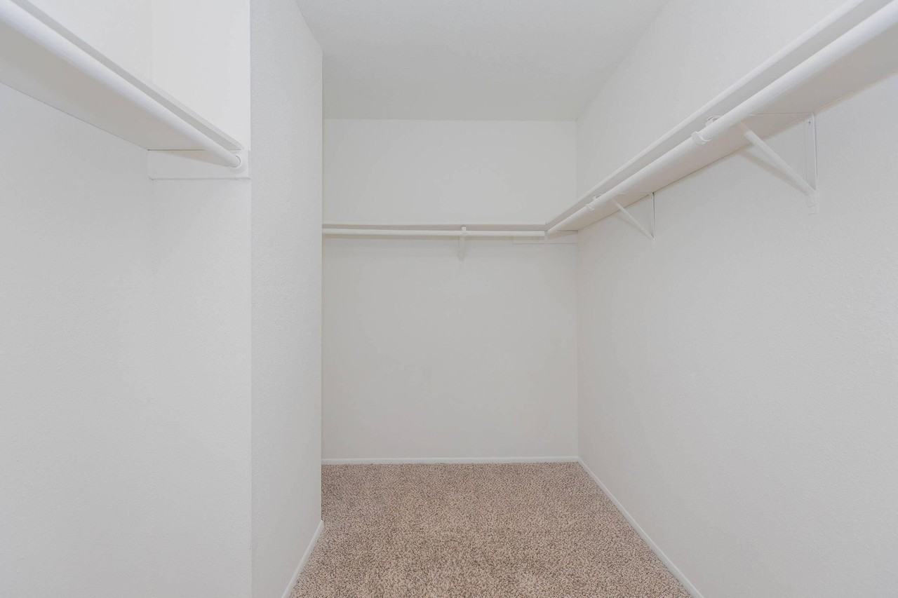 Waterford Grove Apartments - Photo 6 of 50