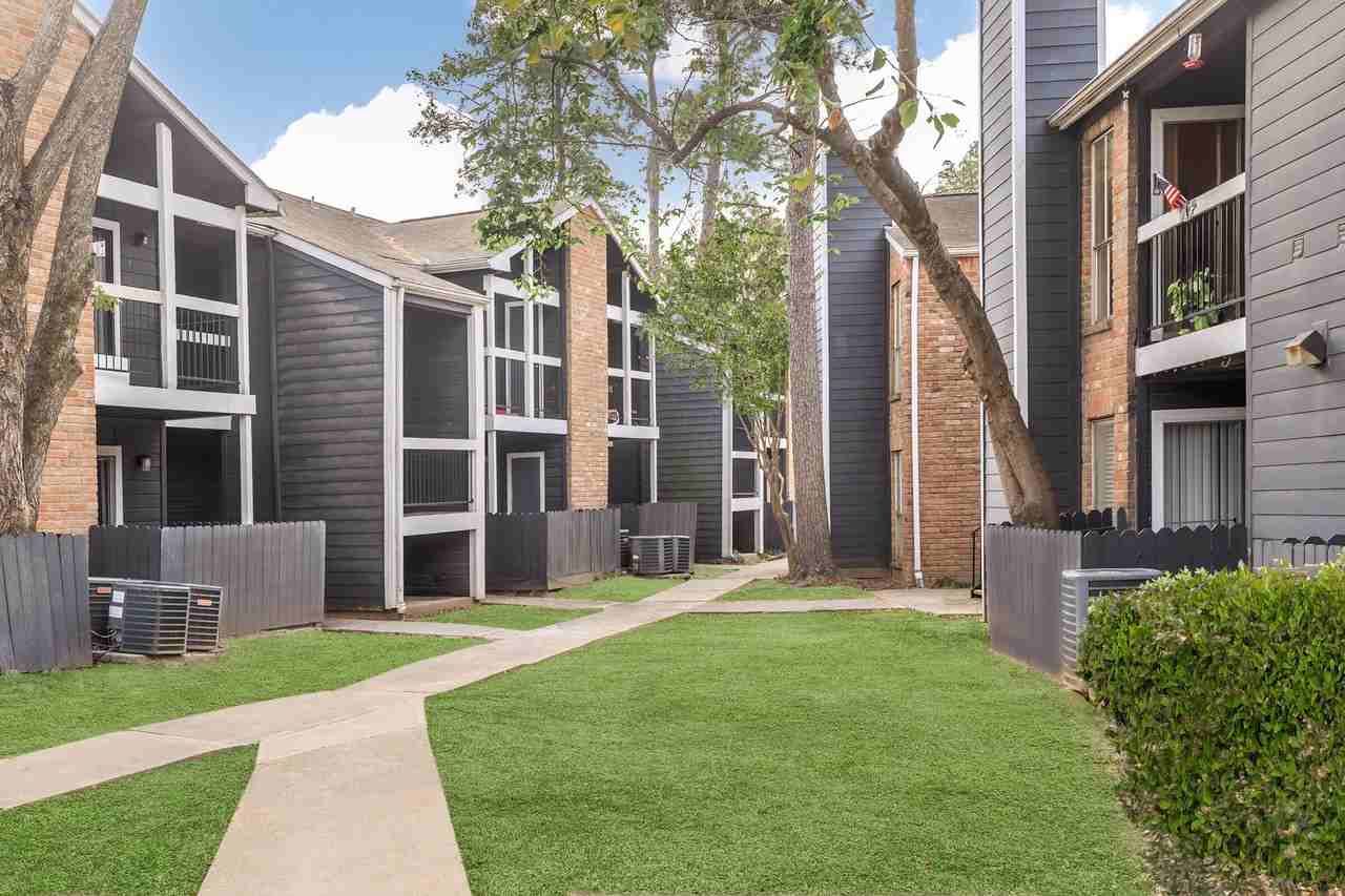 Bridges of Cypress Creek Apartment - Photo 5 of 50