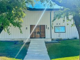 featured image of 336 N Lancaster Ave
