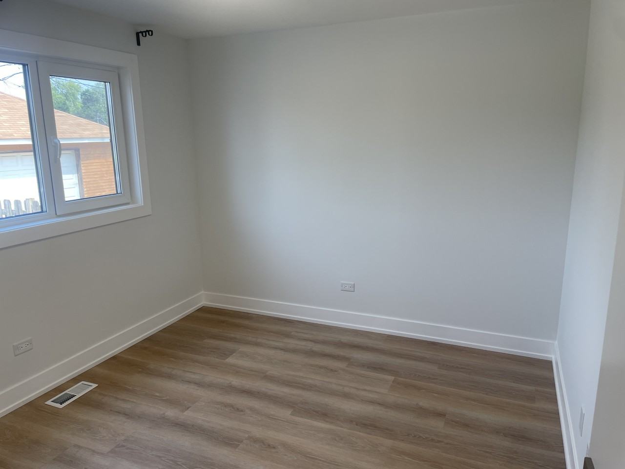 7854 W Cahill Ter #1 - Photo 4 of 14