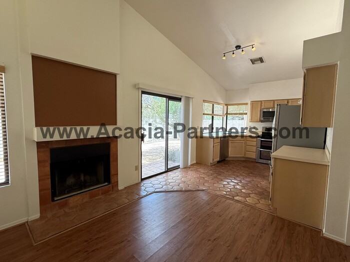 5520 North Vía Umbrosa - Photo 6 of 23