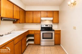 2041 W Berridge Ln #11 - Photo 1 of 1