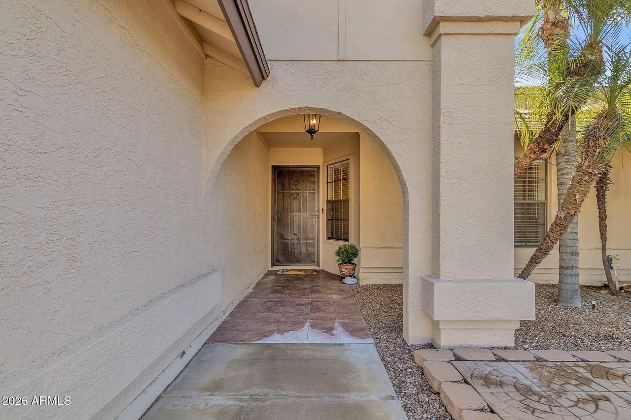 4307 E Karen Dr - Photo 4 of 42