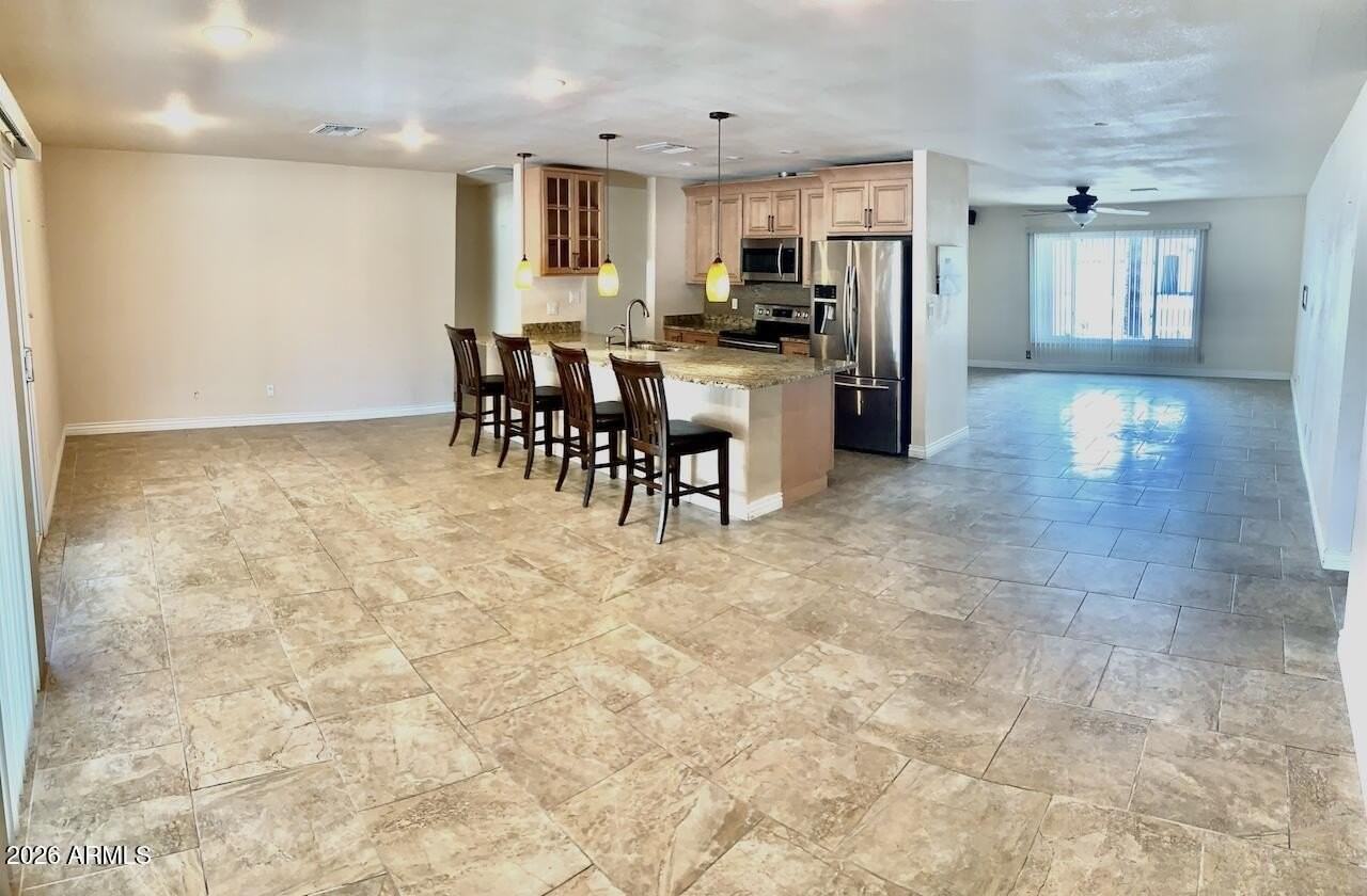 15611 N 57th Ln - Photo 3 of 21