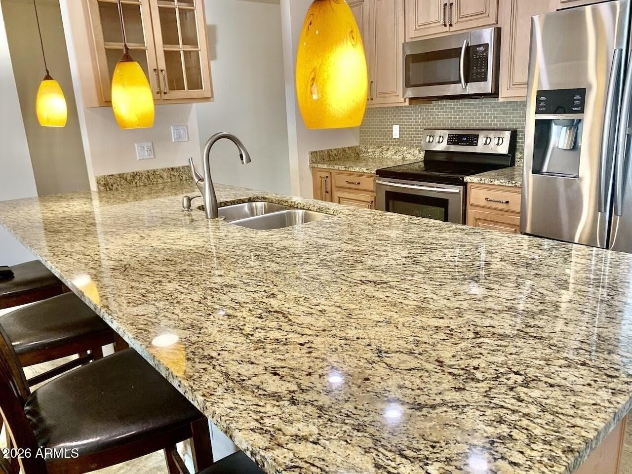 15611 N 57th Ln - Photo 6 of 21