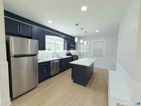332 Robbins St - Photo 1 of 1