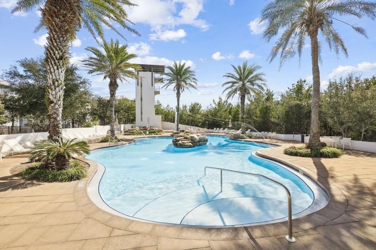 28 Emerald Beach Cir - Photo 4 of 21