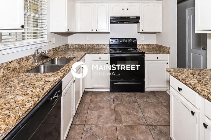 2257 Purple Leaf Ln - Photo 2 of 17