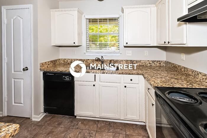 2257 Purple Leaf Ln - Photo 3 of 17