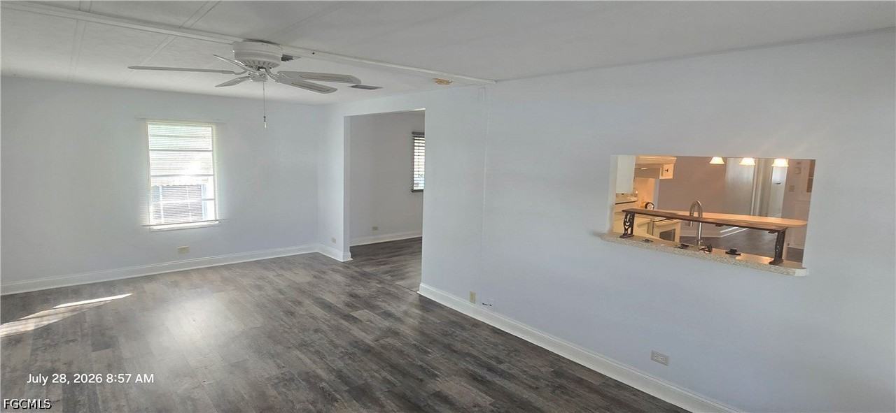 612 Pine Grove Ct - Photo 3 of 26