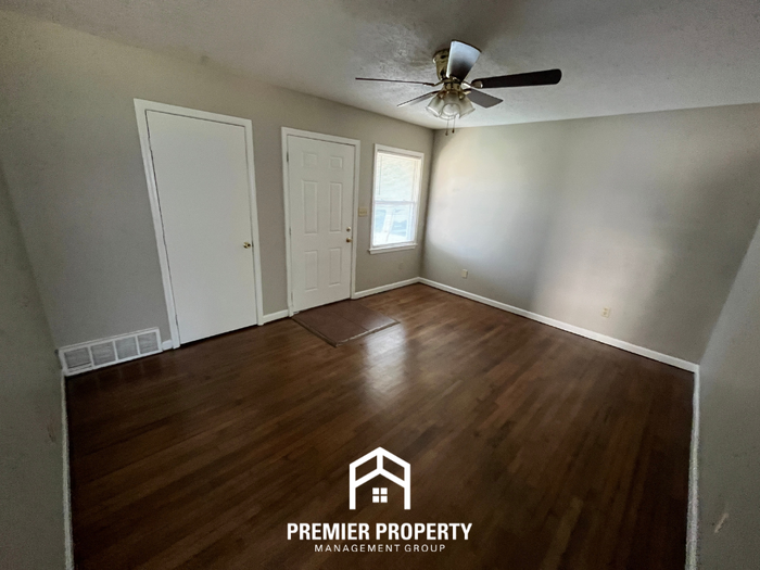 3636 Venable Rd - Photo 2 of 18