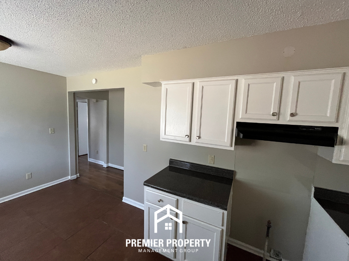 3636 Venable Rd - Photo 6 of 18
