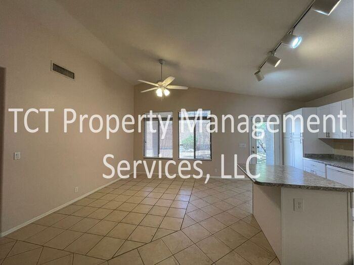 3922 E Agave Rd - Photo 4 of 13