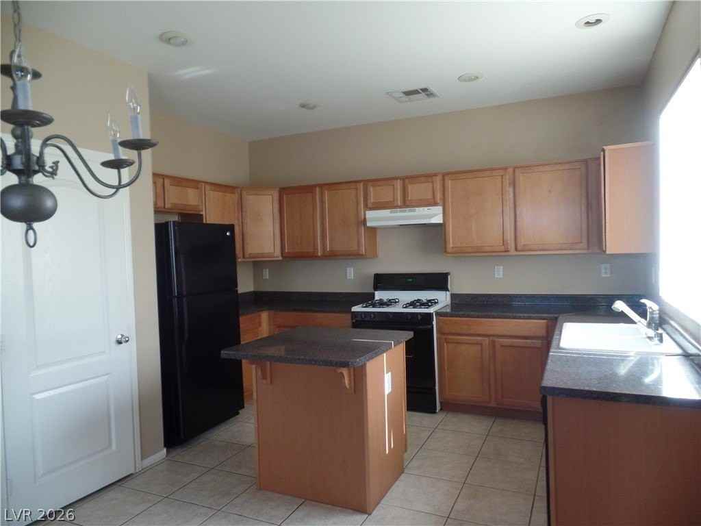 3776 Lodina Ct - Photo 6 of 19