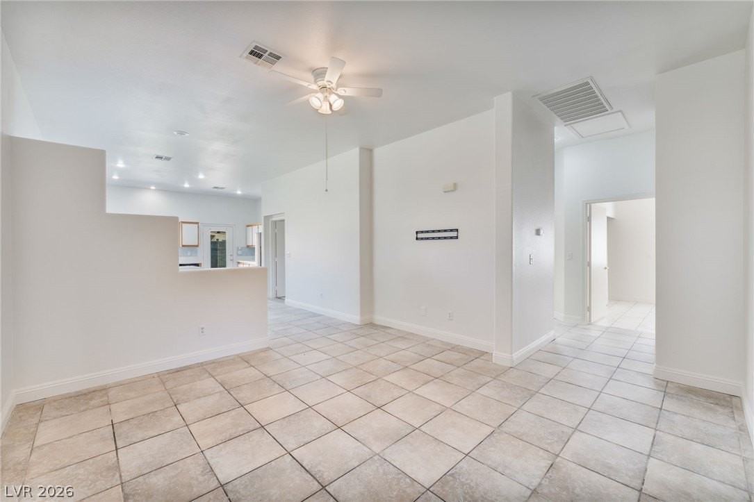 1652 Wendell Williams Ave - Photo 6 of 39