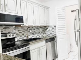 featured image of 20681 Ne 4th Pl #101