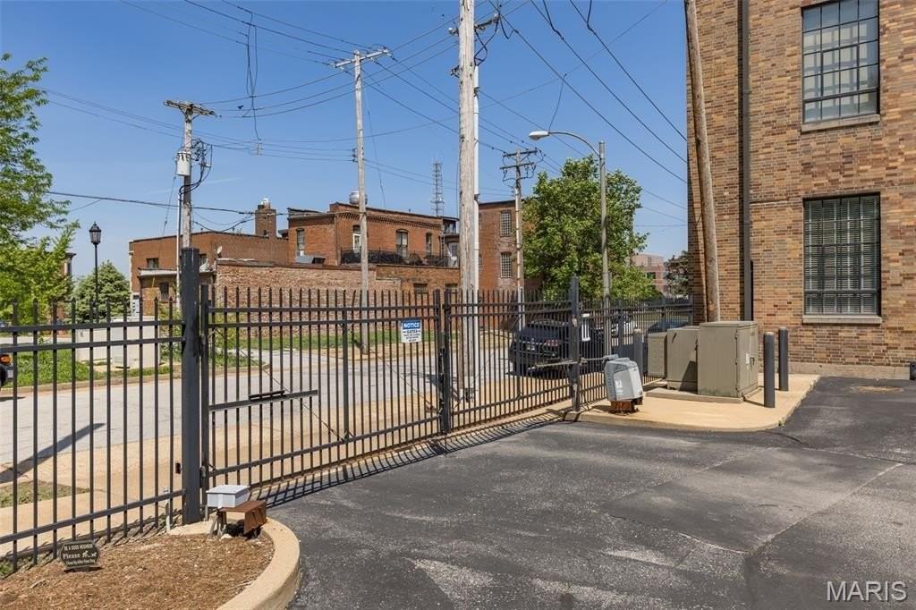 1720 Chouteau Ave #103 - Photo 2 of 30