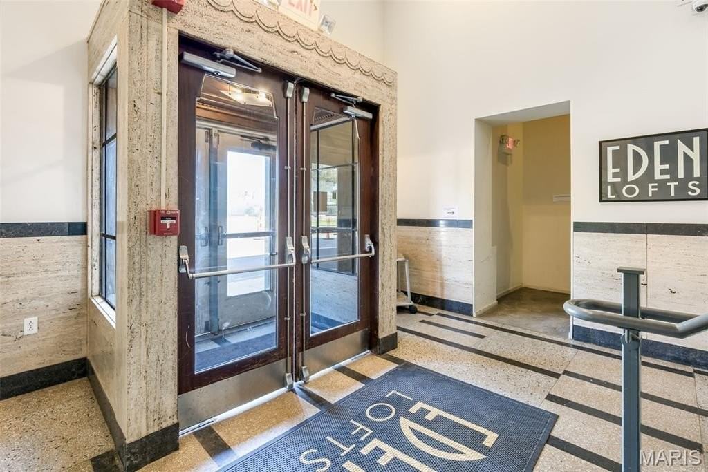 1720 Chouteau Ave #103 - Photo 6 of 30