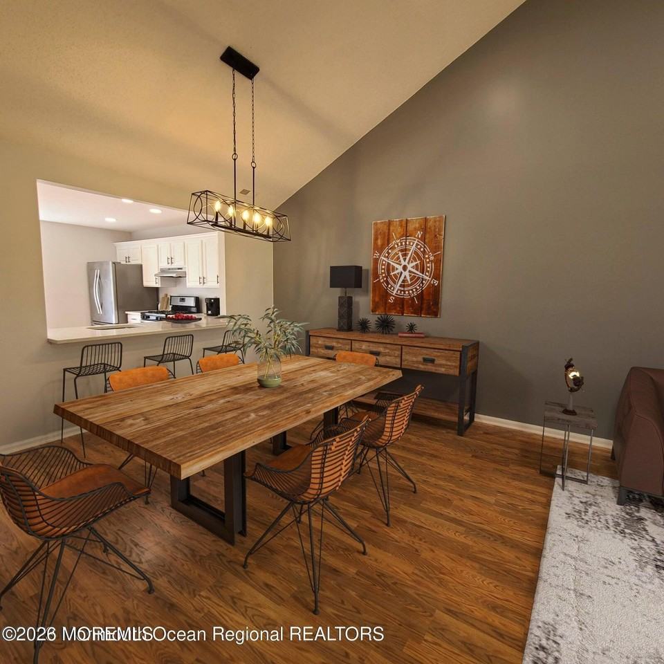 7904 Normandy Dr #6808 - Photo 4 of 13