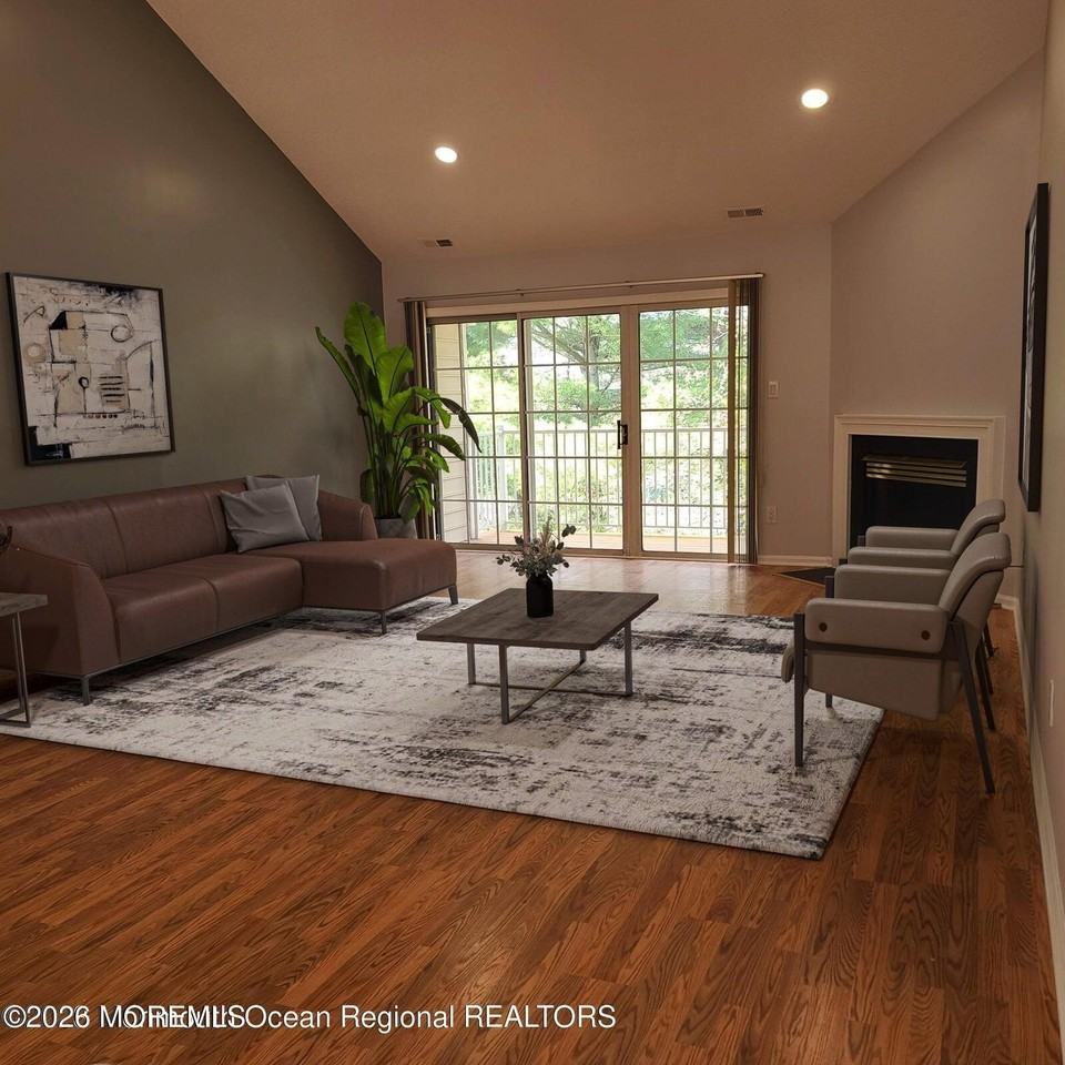 7904 Normandy Dr #6808 - Photo 5 of 13