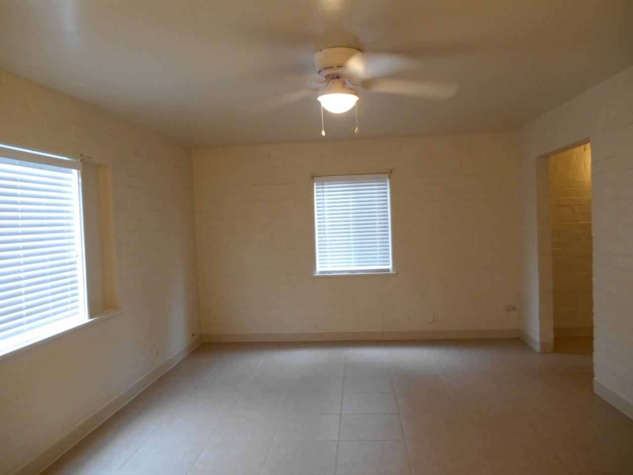 4828 E 1st St - Photo 2 of 10