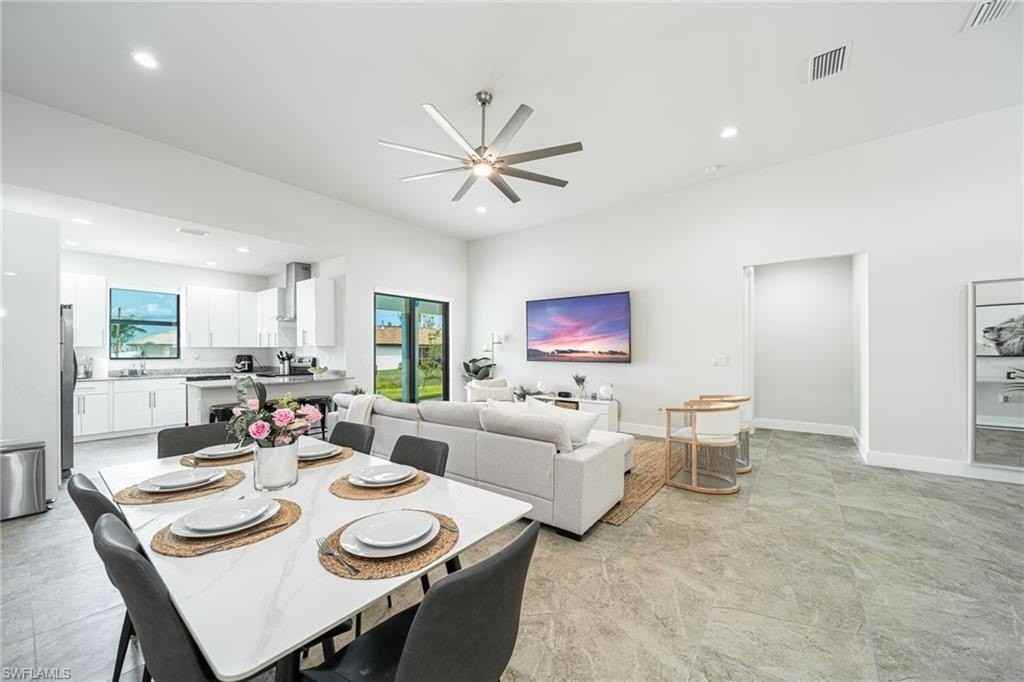 1608 Nw 38th Ave - Photo 3 of 32