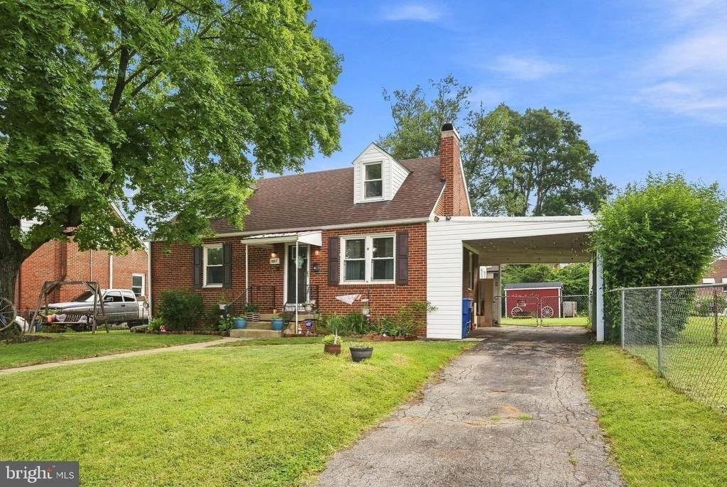 407 Manassas Ave - Photo 3 of 50