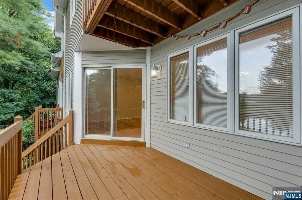 35 Reagan Way #635B - Photo 6 of 32