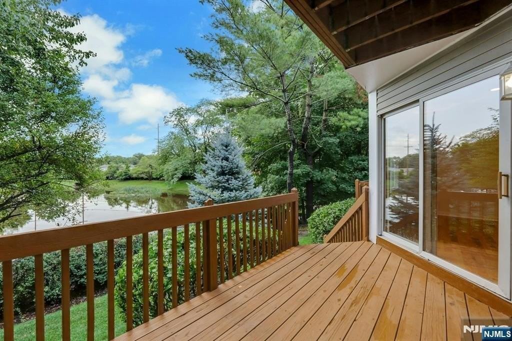 35 Reagan Way #635B - Photo 7 of 32
