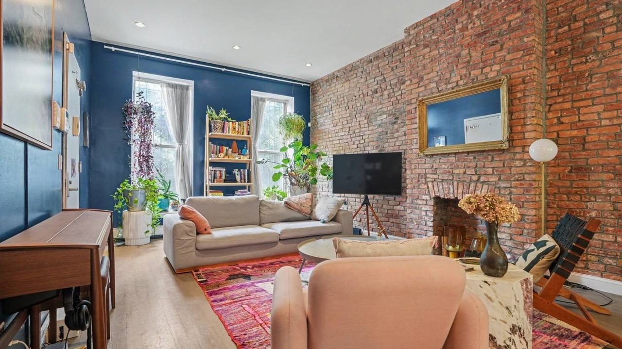147 Stuyvesant Ave #1 - Photo 2 of 21