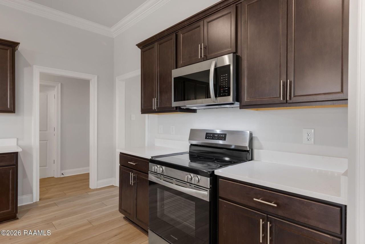 106 Bejeweled Ave - Photo 6 of 30